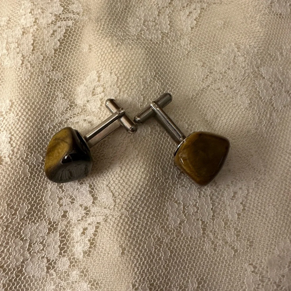 Tigers Eye Inspired Cuff Links Silver Toned not sure if the stones are genuine